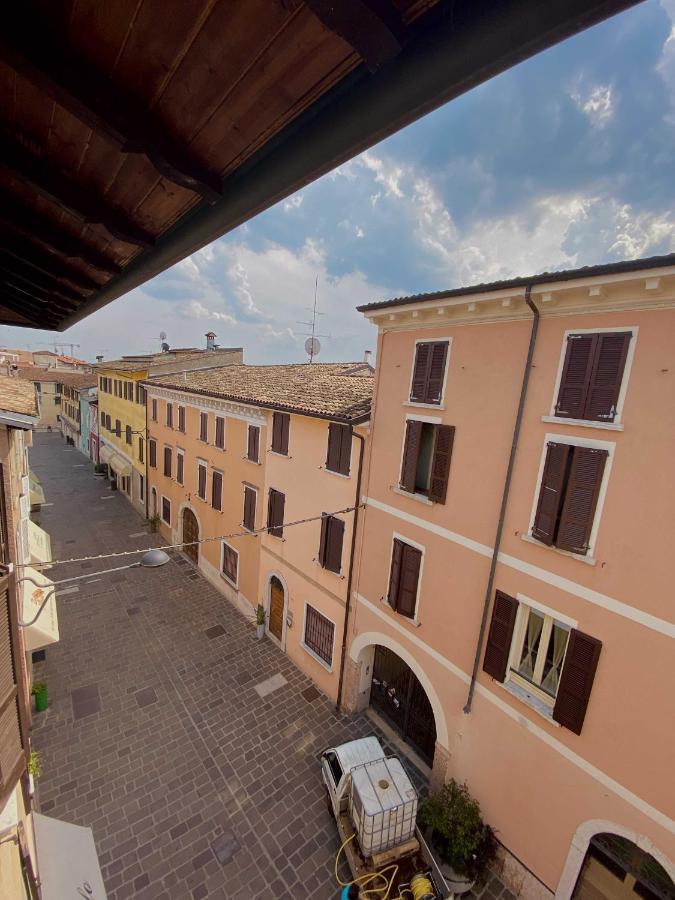 Antico Borgo Apartment Desenzano del Garda Exterior photo